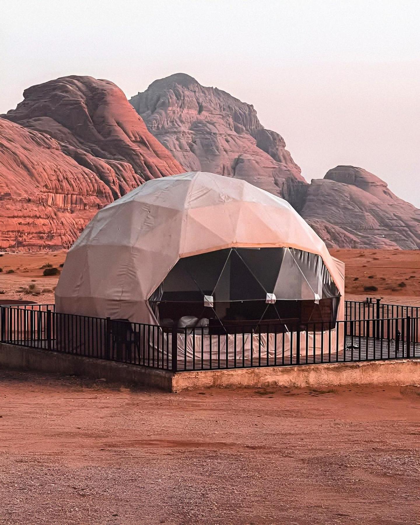 Wadi Rum Caeser Camp Otel Dış mekan fotoğraf